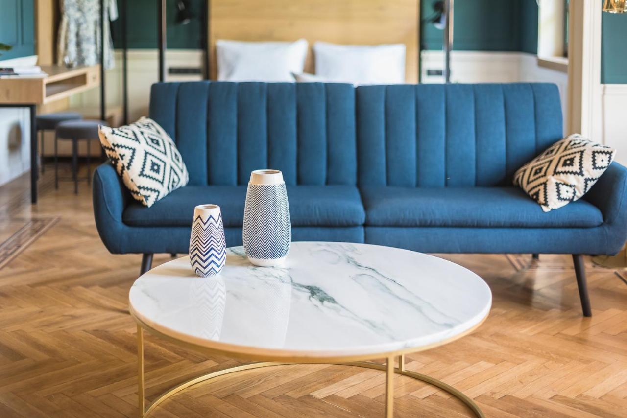 Moon And Stars Athens Hotel ภายนอก รูปภาพ