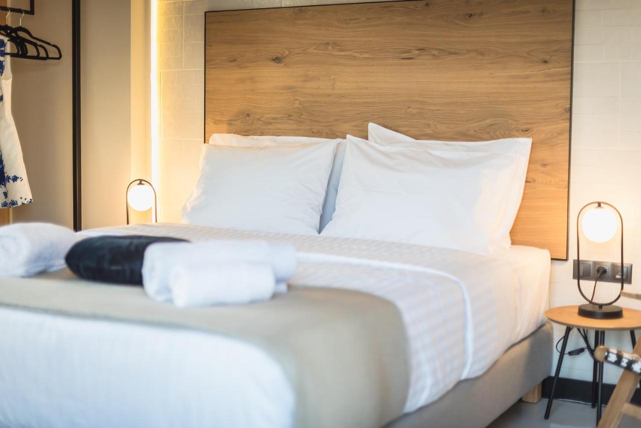 Moon And Stars Athens Hotel ภายนอก รูปภาพ