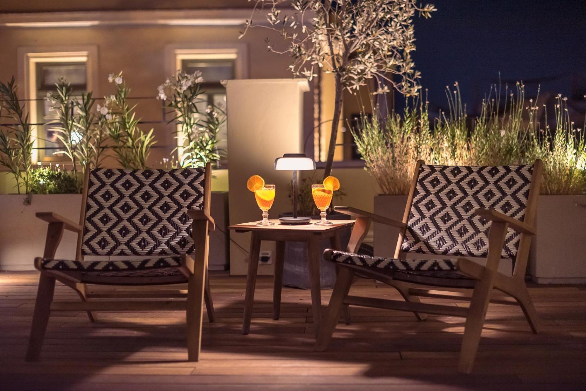 Moon And Stars Athens Hotel ภายนอก รูปภาพ