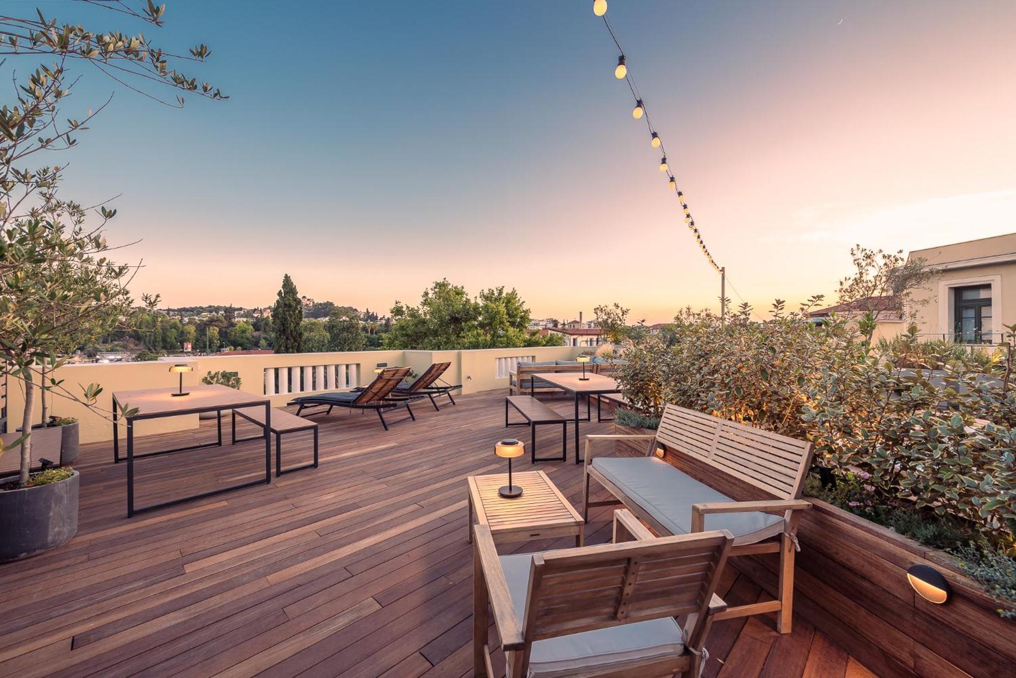 Moon And Stars Athens Hotel ภายนอก รูปภาพ